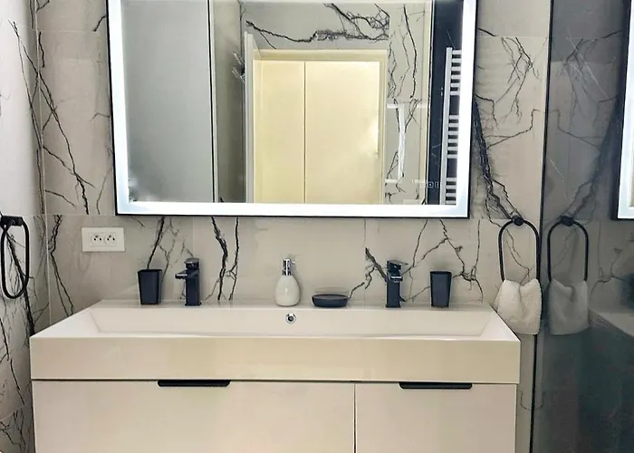 36mt2 A 5 Min A Pied Boulevard De Belgique Mc Apartament Beausoleil