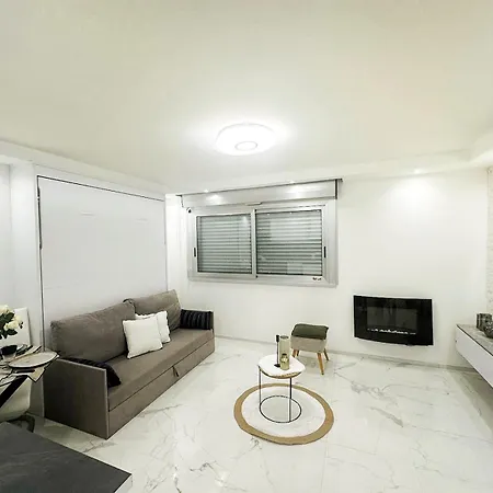 Apartment 36mt2 A 5 Min A Pied Boulevard De Belgique Mc